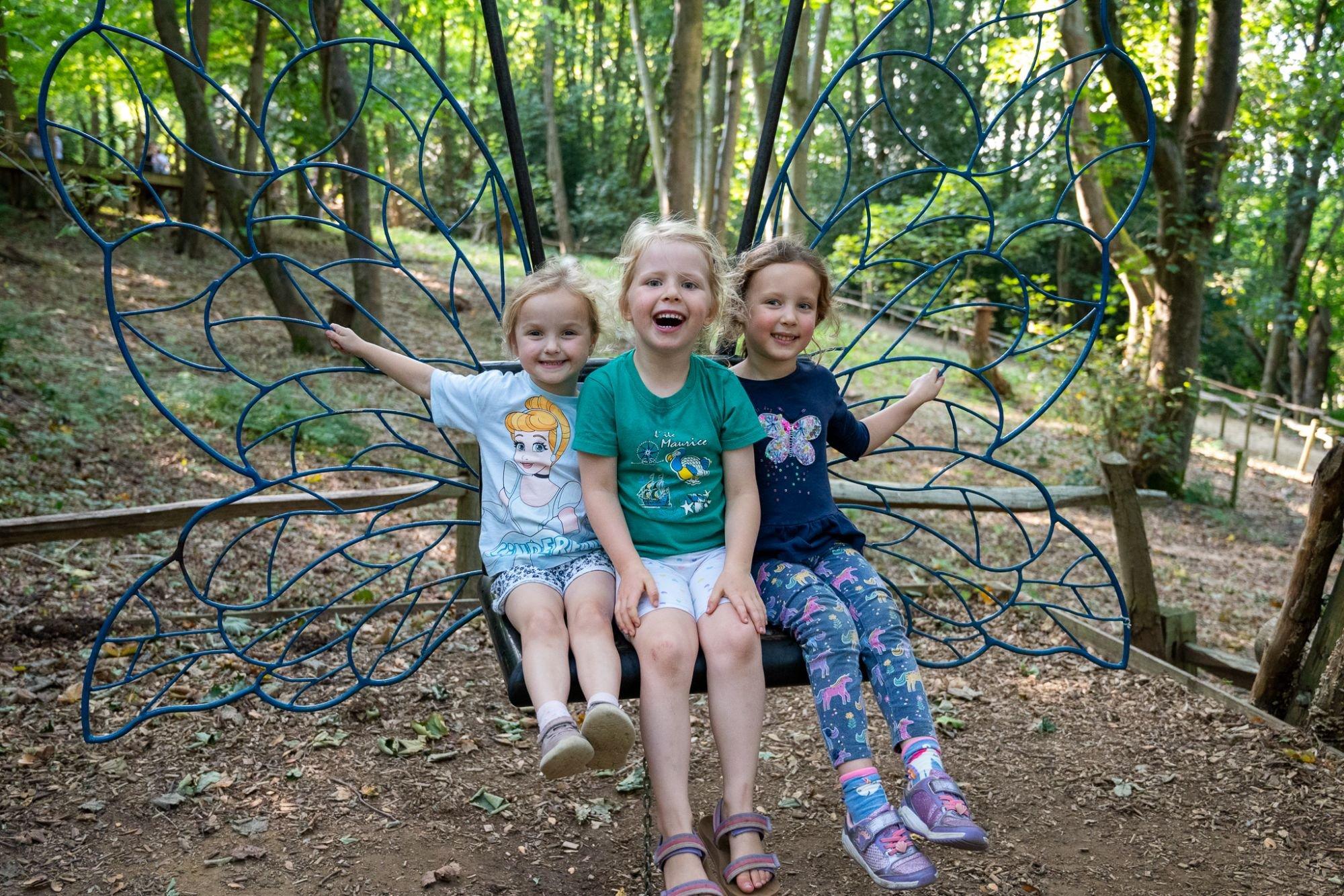 carousel-hero-element image-4