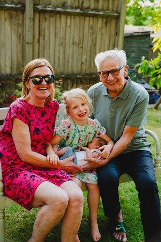 mobile - carousel-hero-element image-3